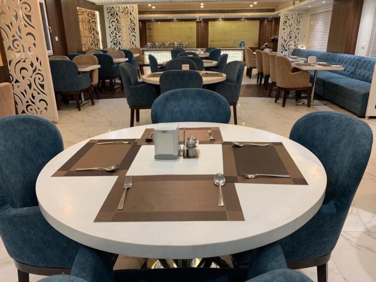 Airport Hotel Ramhan Palace Mahipalpur Nowe Delhi Zewnętrze zdjęcie