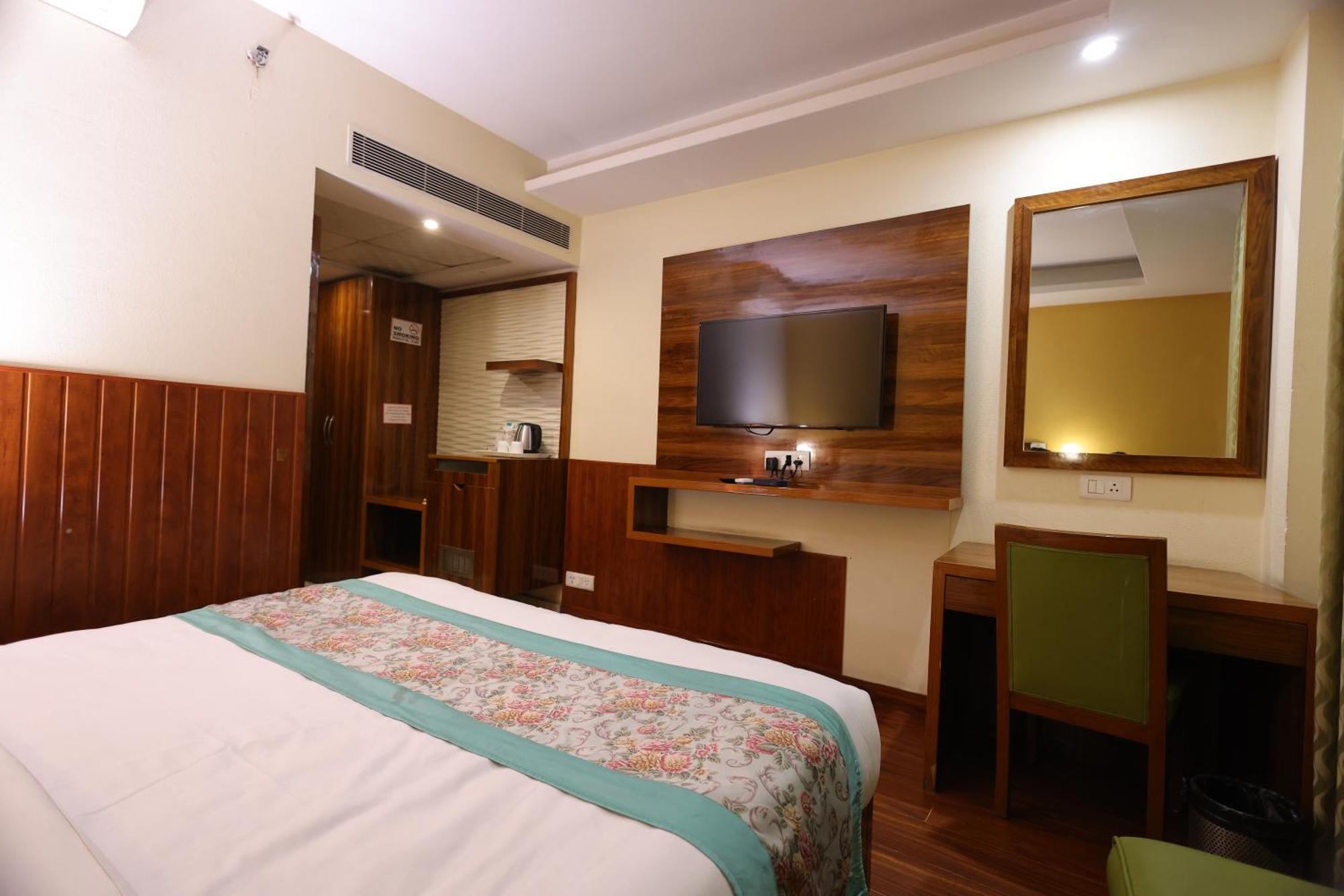 Airport Hotel Ramhan Palace Mahipalpur Nowe Delhi Zewnętrze zdjęcie