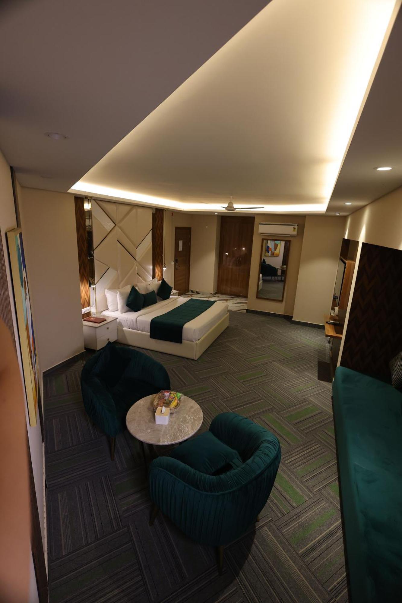 Airport Hotel Ramhan Palace Mahipalpur Nowe Delhi Zewnętrze zdjęcie