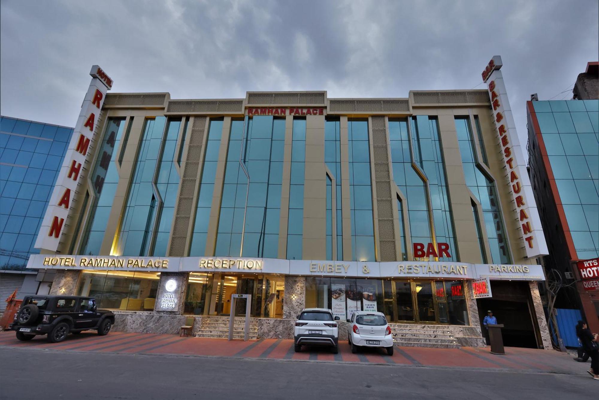 Airport Hotel Ramhan Palace Mahipalpur Nowe Delhi Zewnętrze zdjęcie